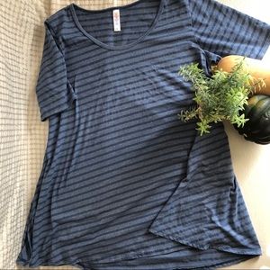 LuLaRoe Perfect T • S